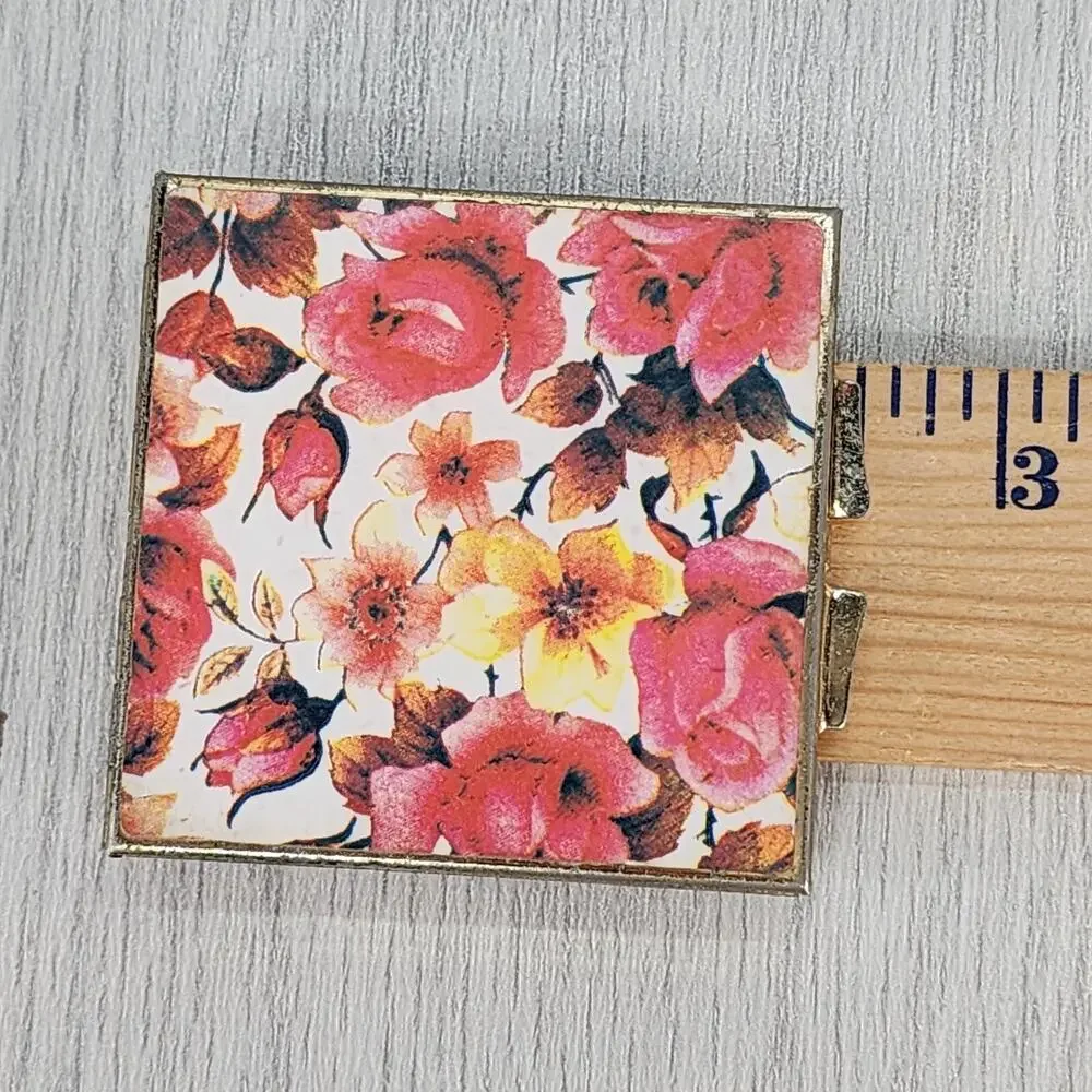 Vtg Compact Purse Mirror Gold Floral Double Sided Magnification Square 2.25